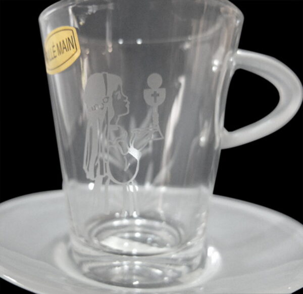 Details Tasse Communion Fille avec Communiante